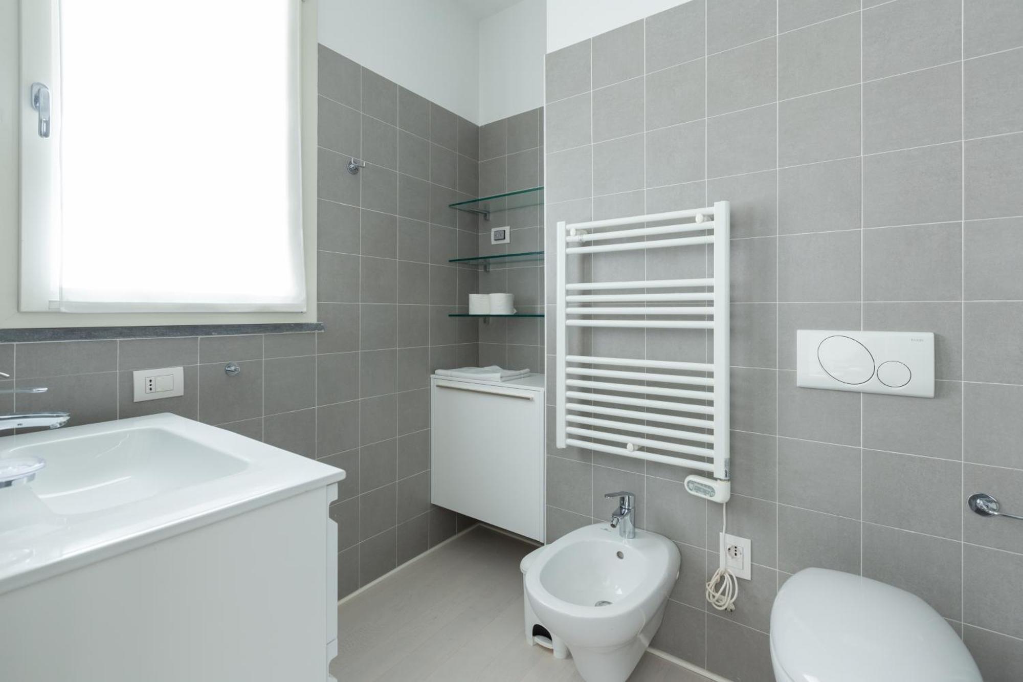 Porta Nuova Bright And Roomy Flat Mailand Exterior foto